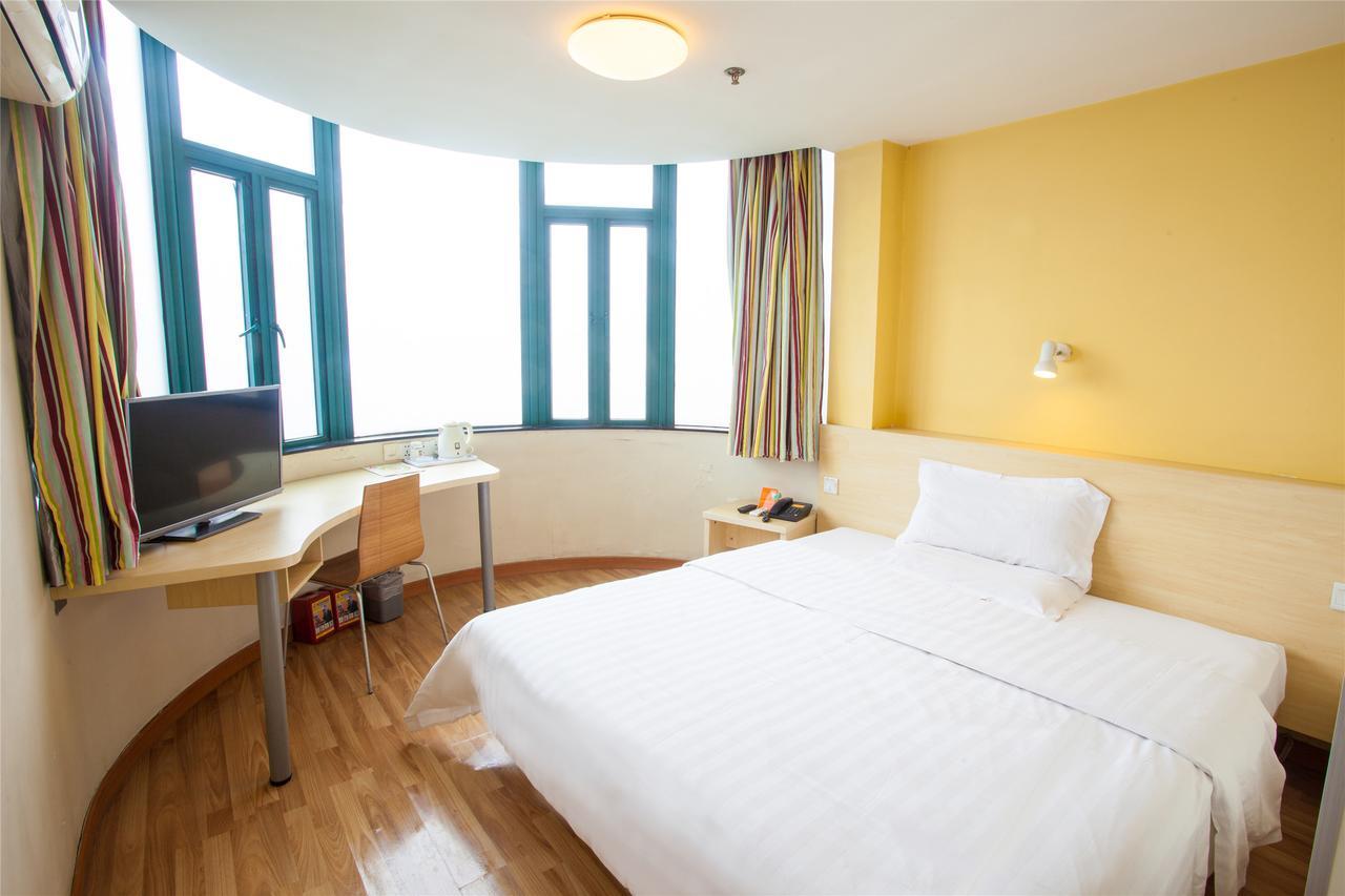 7Days Inn Nanjing Xuanwu Lake East Coach Terminal Екстериор снимка